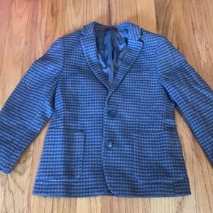 Gorgeous Alfa Perry boys blazer size 6 gray winter holidays worn once!